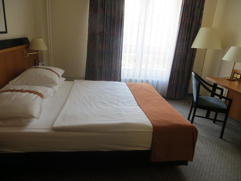 Moxy Humboldthain Park 4*