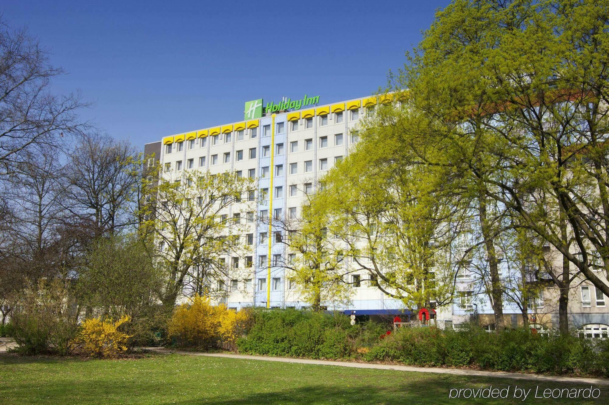 Moxy Humboldthain Park 4*