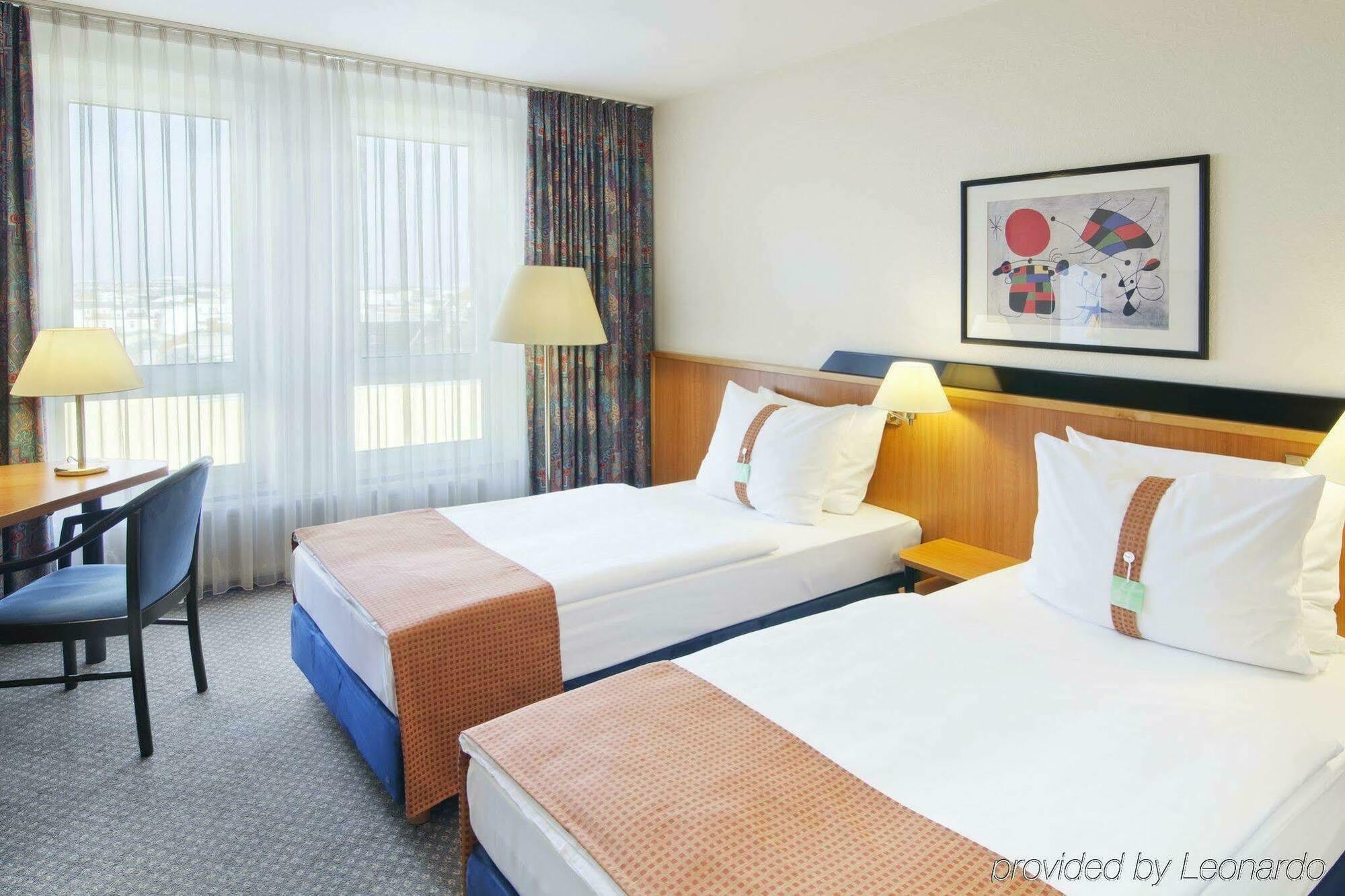 Hotel Moxy Humboldthain Park Berlino